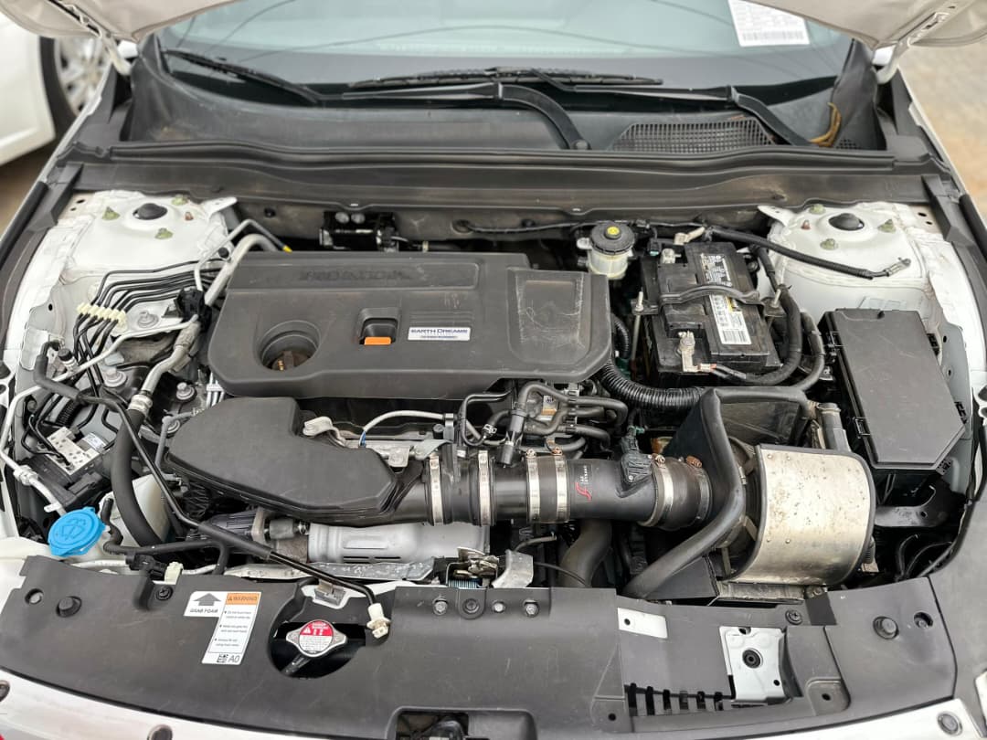 
								super clean foreign used 2020 Honda Accord 2.0T With original custom duty Turbocharged Smooth CVT Automatic Transmission (100% Intact) 💯 * Features: Touchscreen Infotainment | Apple CarPlay/Android Auto | Honda Sensing Safety Suite | Keyless Entry & Push Button Start | Chilling AC   💰23.5M 📍Abuja Gwarinpa full									