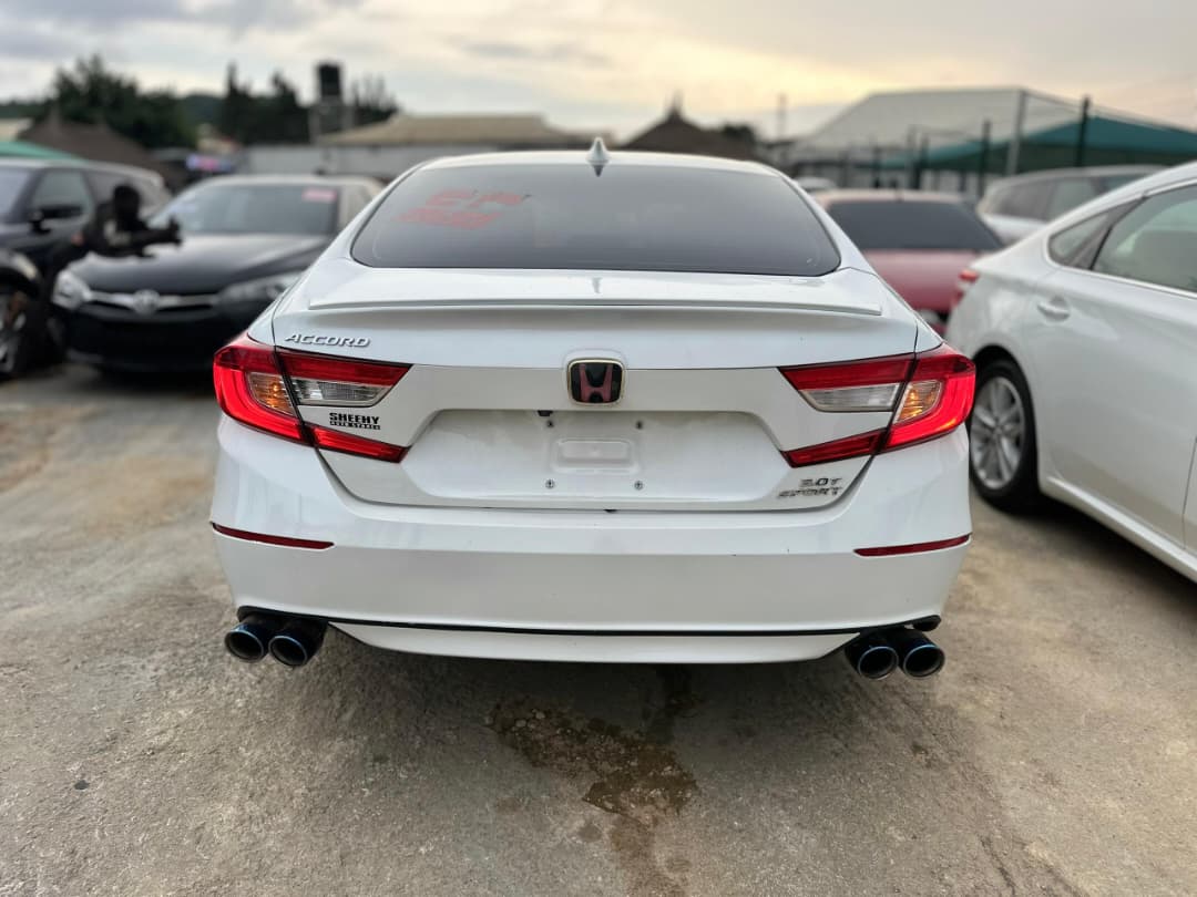 
								super clean foreign used 2020 Honda Accord 2.0T With original custom duty Turbocharged Smooth CVT Automatic Transmission (100% Intact) 💯 * Features: Touchscreen Infotainment | Apple CarPlay/Android Auto | Honda Sensing Safety Suite | Keyless Entry & Push Button Start | Chilling AC   💰23.5M 📍Abuja Gwarinpa full									