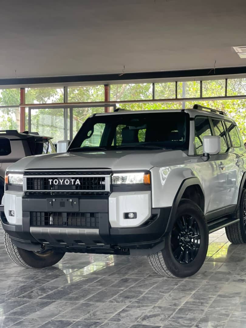 
								Brand New Toyota Prado 2025   Price 120m   Abuja   With duty full									