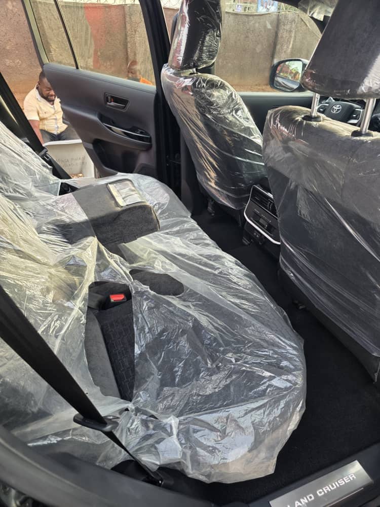 
								Brand New Toyota Prado 2025   Price 120m   Abuja   With duty full									