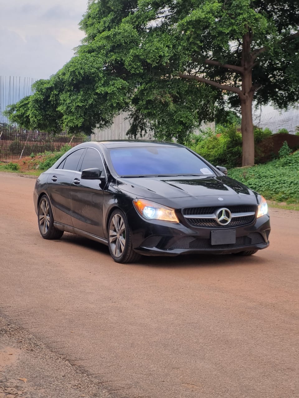 
								EXTREMELY SHARP 2016  MERCEDES BENZ CLA 250  UNREGISTERED BUT WITH PROPER DOCUMENTATION  PRICE:13M full									
