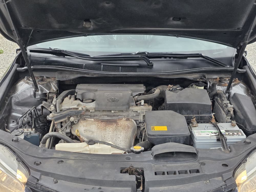 
								Foreign used Toyota Camry SE 2015 model with original custom Duty firstbody untampered engine and gear Ac Factory fitted buy and drive absolutely nothing to fix Accident free  👉15m buyer settle 500k location Abacha road nyanya Abuja deal Car is with me directly full									