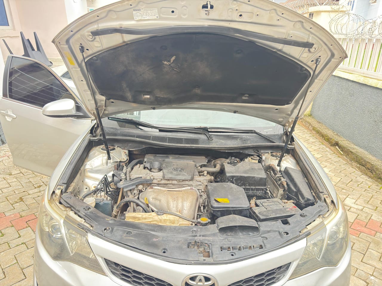 
								Super clean 2014 Camry SE Belgium grade buy and say a very big thank you, 💯 untampared engine and gear,, this car is 8.5m last, don’t border to come and negotiate full									