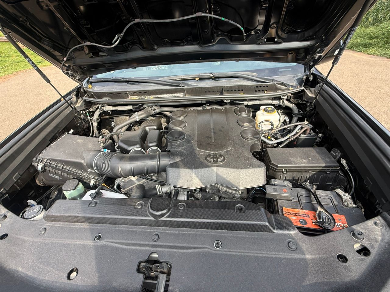 
								BRAND NEW 2024 TOYOTA LANDCRUISER PRADO VX-R(V6)⚡⚡ PRICE:110M 📍ABUJA full									