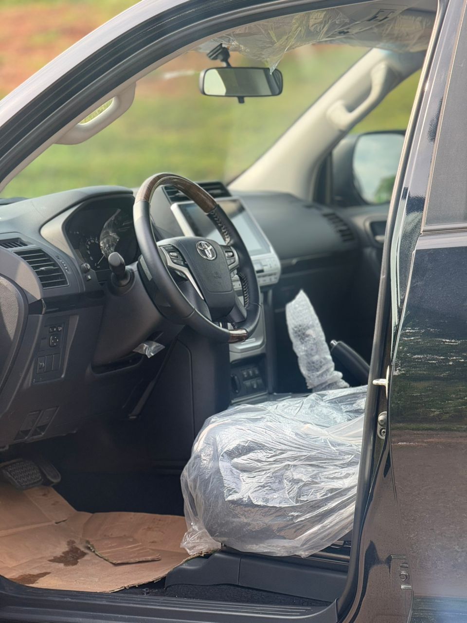 
								BRAND NEW 2024 TOYOTA LANDCRUISER PRADO VX-R(V6)⚡⚡ PRICE:110M 📍ABUJA full									