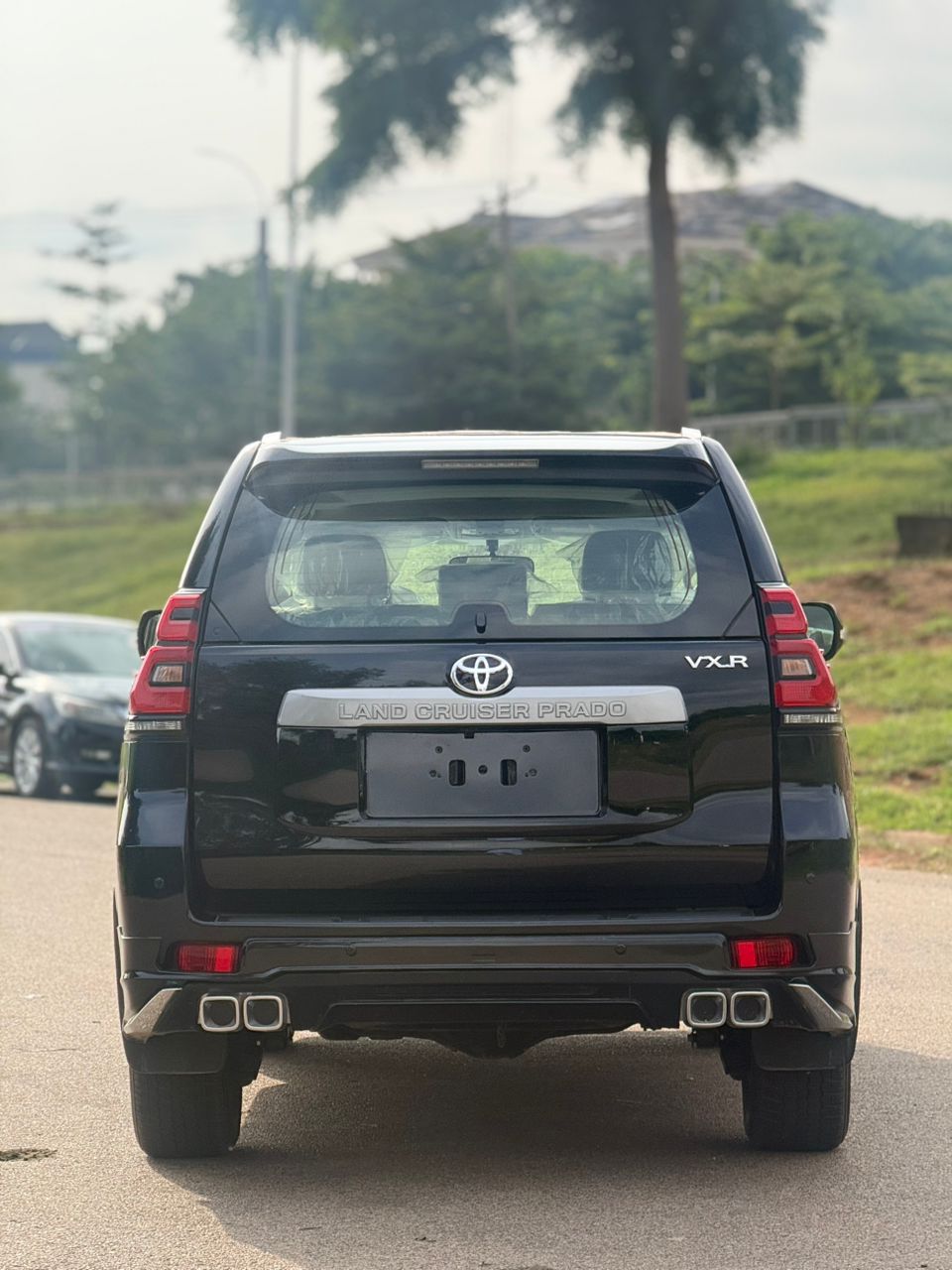 
								BRAND NEW 2024 TOYOTA LANDCRUISER PRADO VX-R(V6)⚡⚡ PRICE:110M 📍ABUJA full									