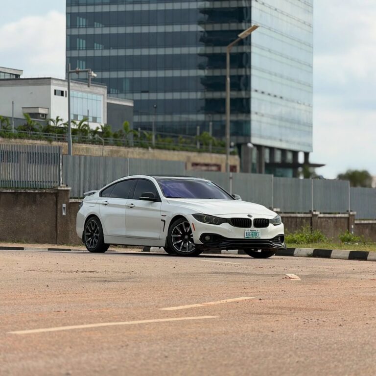 NEATLY USED BMW M440i 2019   ✨Fullest Option✨  Price💥: ₦46M  Abuja deal📍  Duty Fully Paid📃  ☎️📞   🇳🇬Nationwide Delivery ..After thorough inspection & payment!