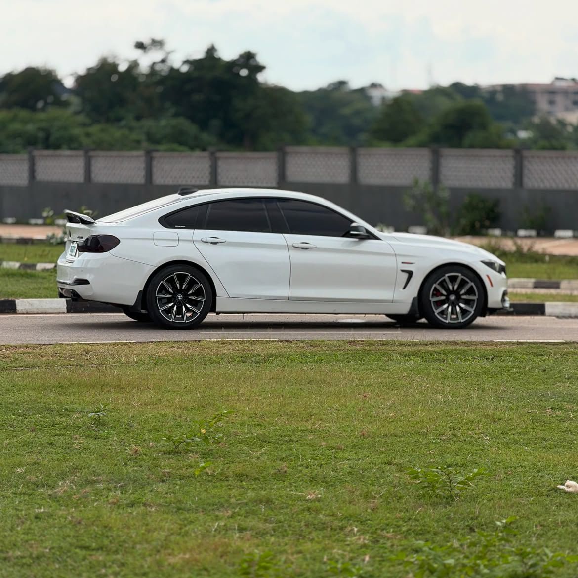 
								NEATLY USED BMW M440i 2019   ✨Fullest Option✨  Price💥: ₦46M  Abuja deal📍  Duty Fully Paid📃  ☎️📞   🇳🇬Nationwide Delivery ..After thorough inspection & payment! full									
