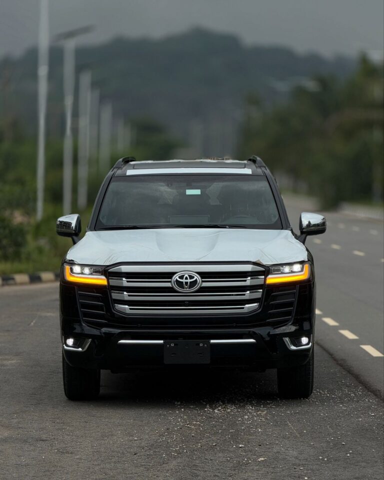 STEAL DEAL✅  Toyota Landcruiser VXR Twin Turbo 2026 Model Brand New N120M   Available For Inspection/Purchase Nationwide Delivery🌍 Dm For More Enquiries