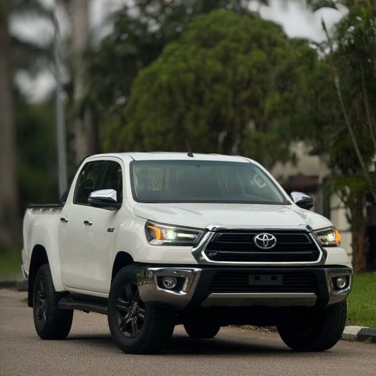 GOOD DEAL✅  Toyota Hilux 2025 Model Clean Pre-Owned With Only 5K Miles N62M   Available For Inspection/Purchase Nationwide Delivery🌍 Dm For More Enquiries