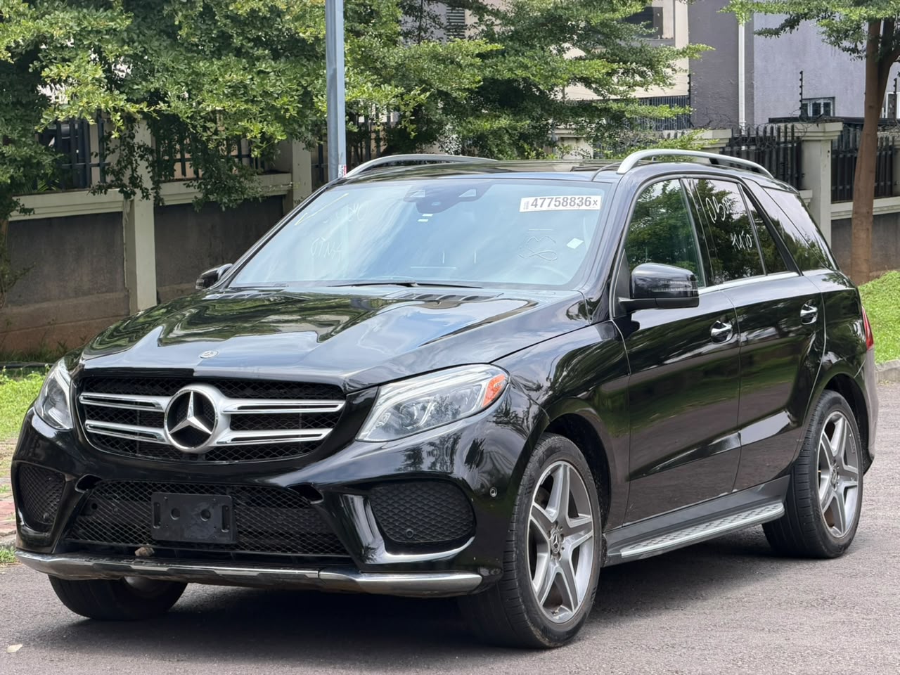 
								DISTRESS DISTRESS…2018 Mercedes Benz GLE Foreign Used with Excellent condition, Power steering alloy wheels air conditioning sunroof spacious interior smooth ride and reliable performance Full Options complete custom fully paid. GOING FOR 36M full									