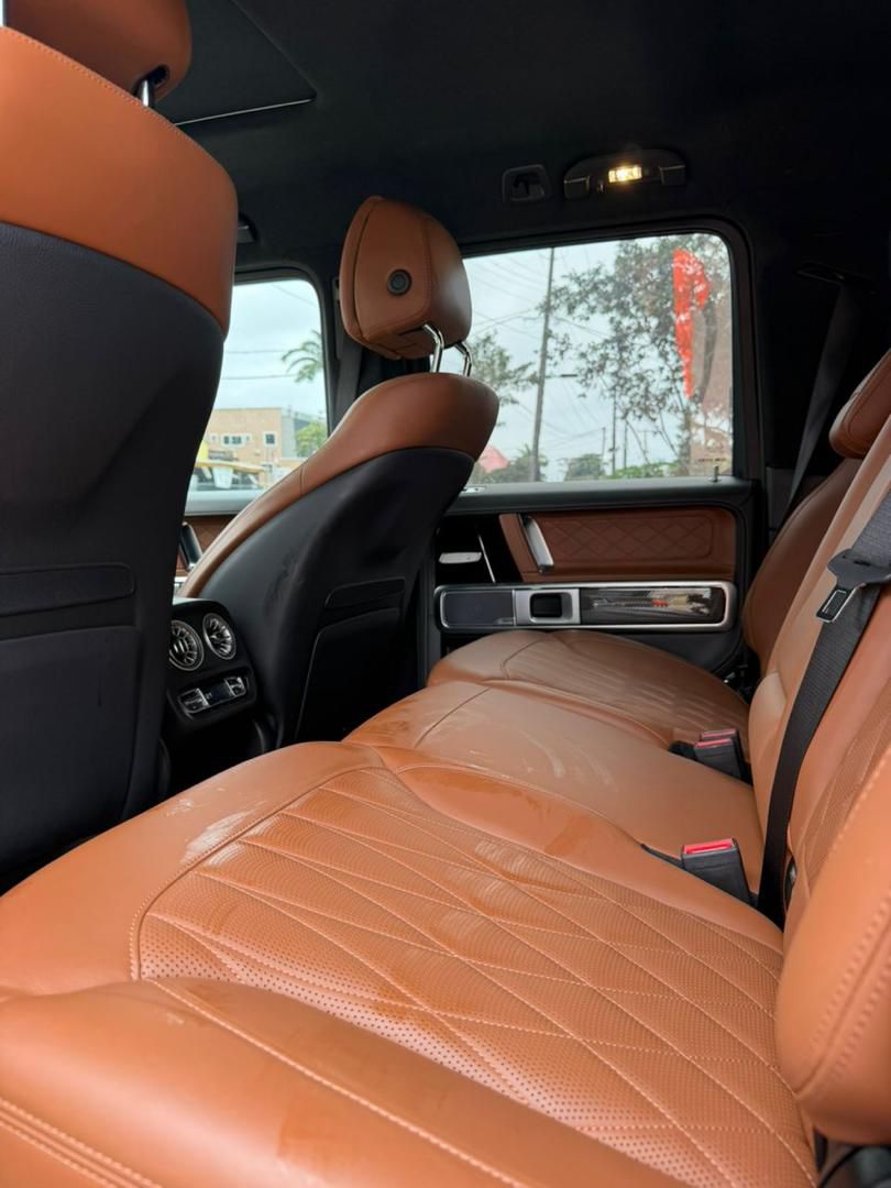
								SUPER CLEAN FOREIGN USED MERCEDES BENZ GELANDE WAGEN (G63) 2022 🇺🇸  ORIGINAL DUTY 📃  PRICE: 230M 💰  ABUJA DEAL 📍  NATIONWIDE DELIVERY full									
