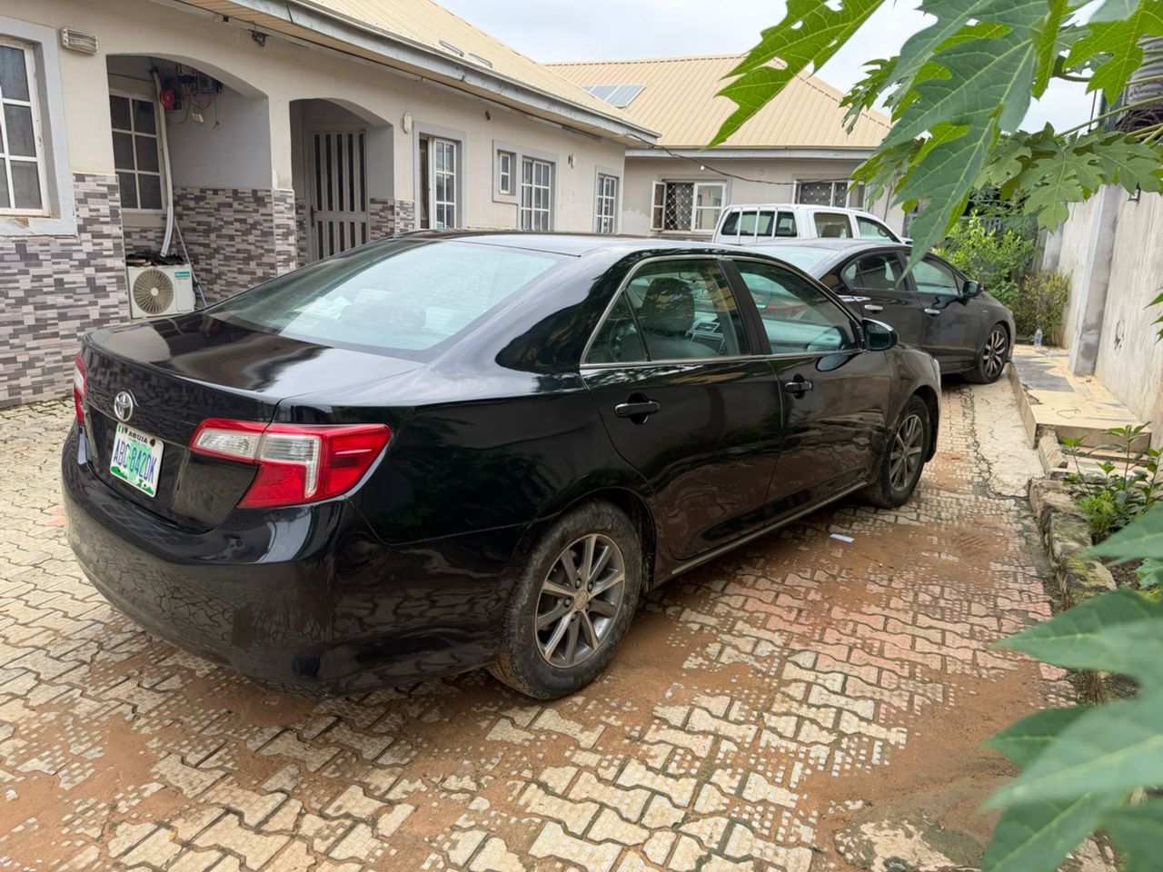 
								this shary camry 2014 is now going for 9.3m now now money is needed full									