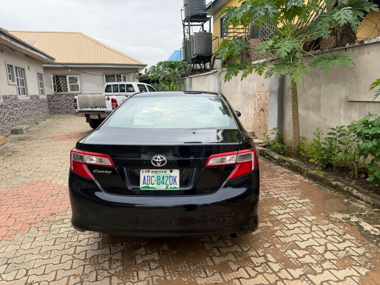 
								this shary camry 2014 is now going for 9.3m now now money is needed full									