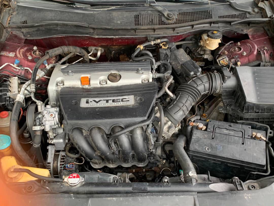 
								Extremely clean used 2011 Honda Accord with untempered engine and gear going for 4.850M 📍Abuja Car is with me full									
