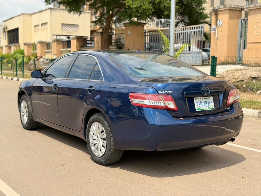 
								this is a very clean camry 2011  for only 7m now full									