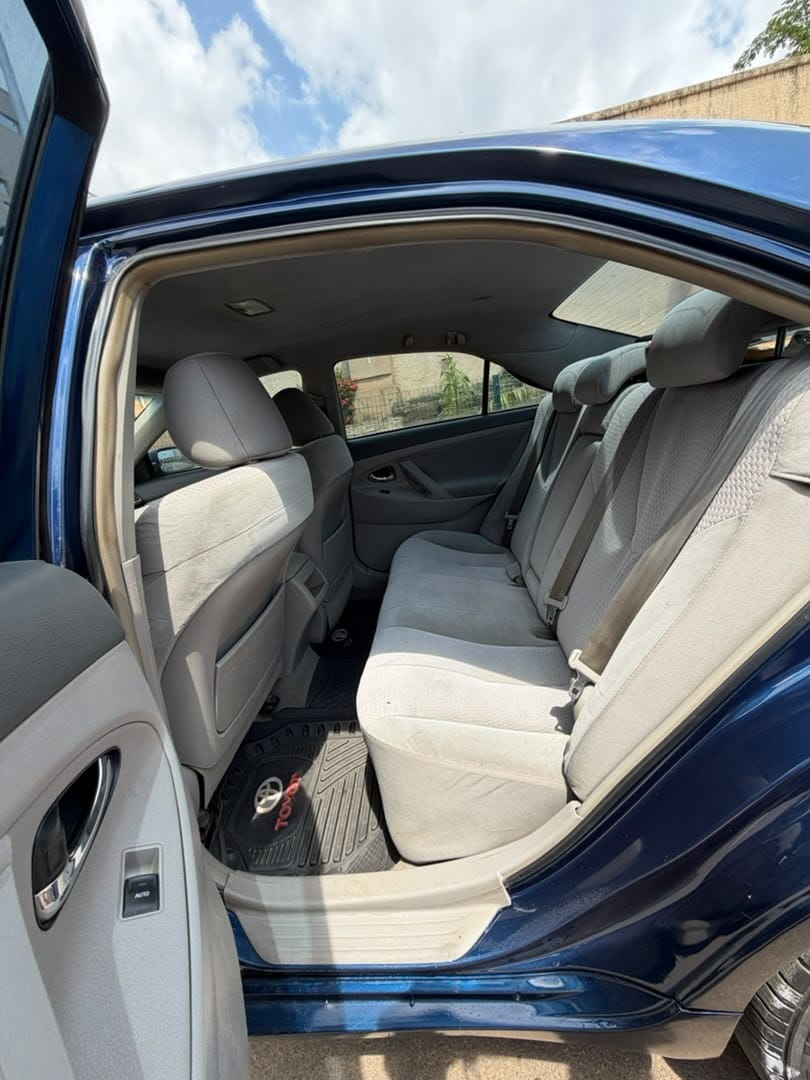 
								this is a very clean camry 2011  for only 7m now full									