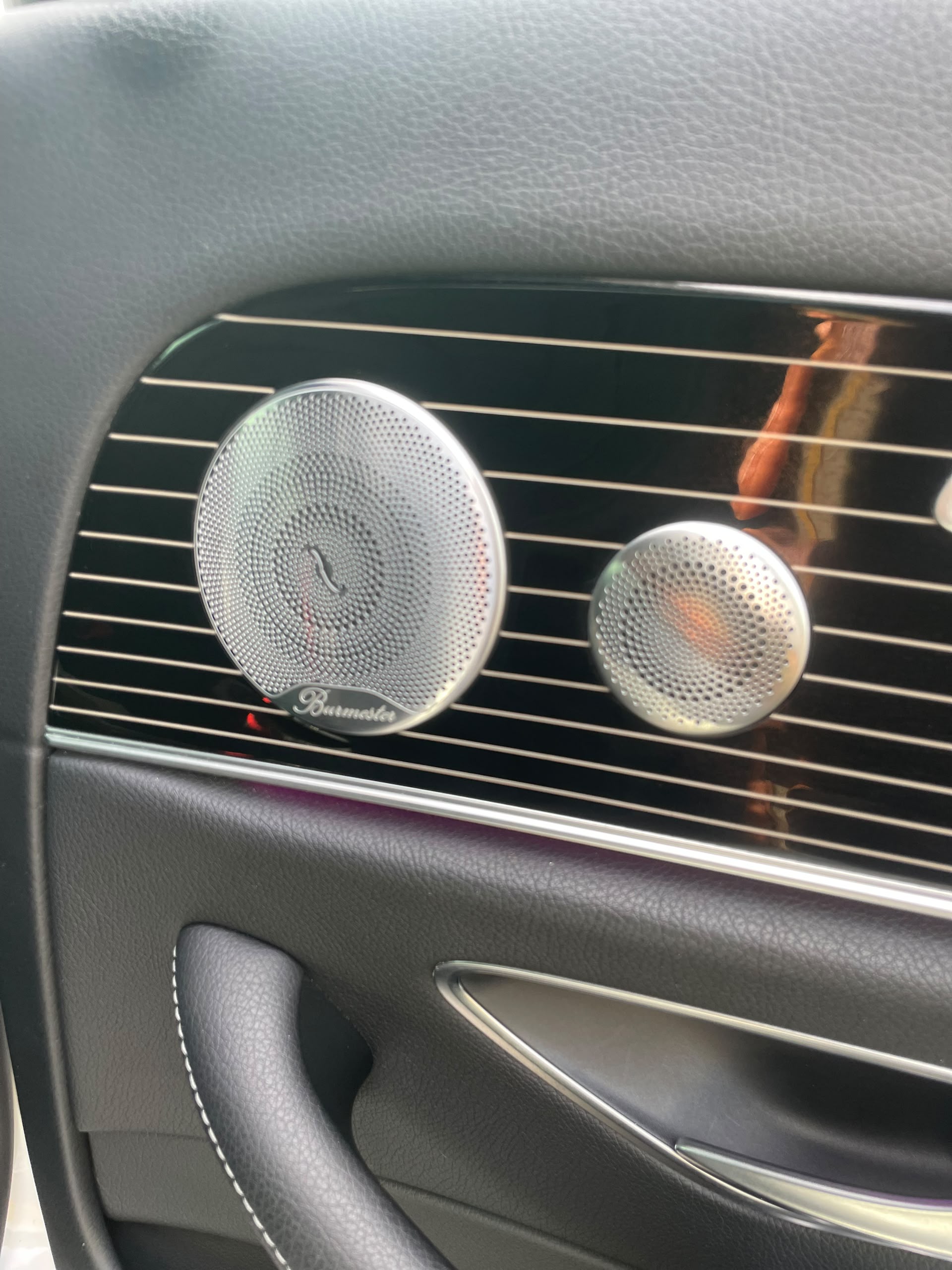 
								2019 E450  Foreign used  super clean  price:50million only full									
