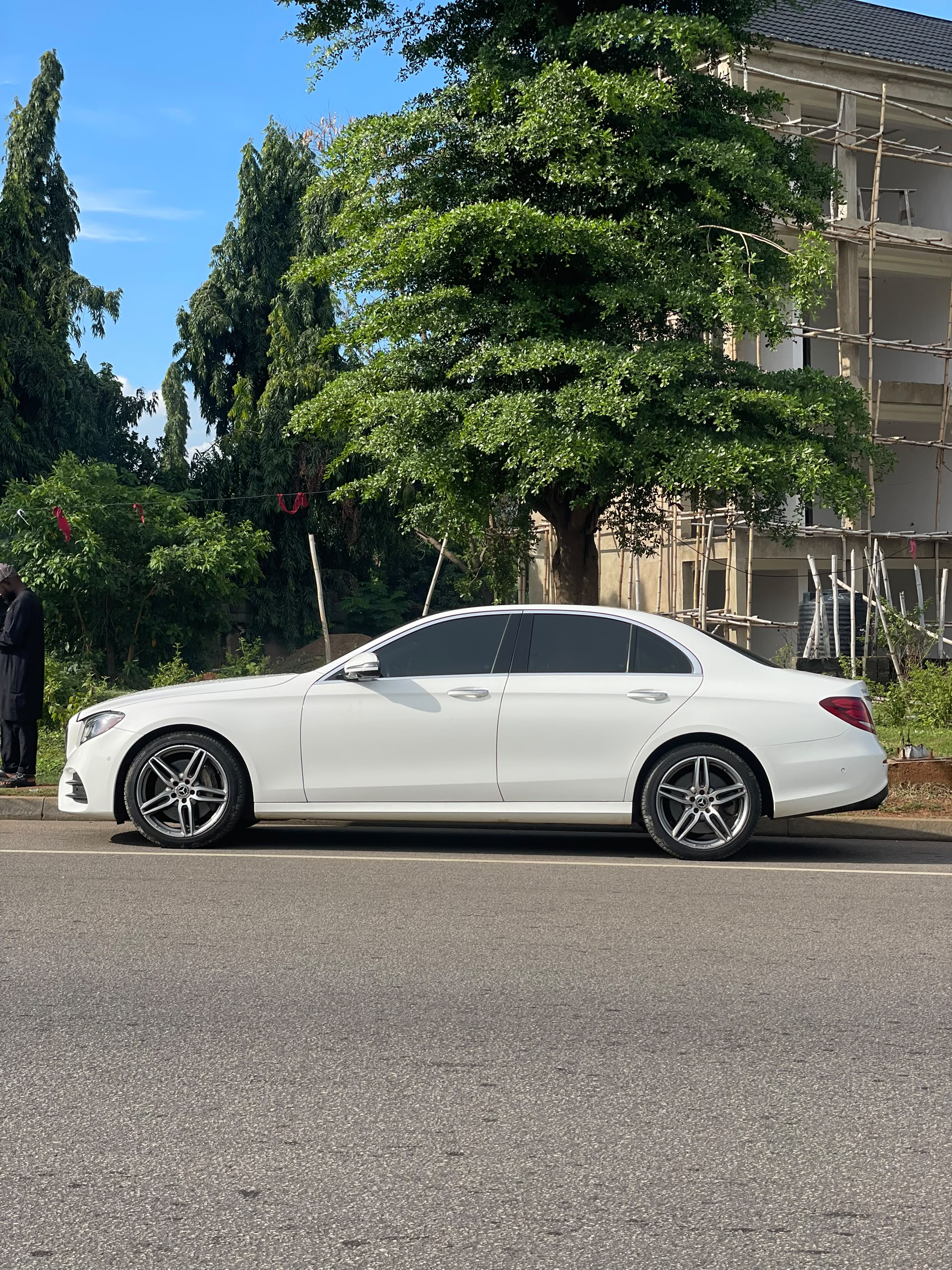 
								2019 E450  Foreign used  super clean  price:50million only full									