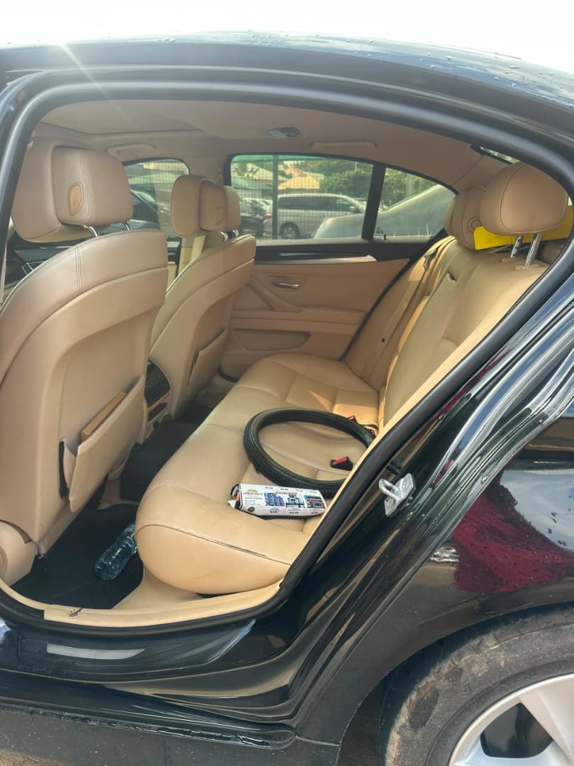 
								Mad distress 2014 BMW F10 528i XDrive with original documents and fully Untampered engine and gear ac super chilling super clean interior and exterior buy and drive.  💰 6.3 million naira 📍 Abuja full									