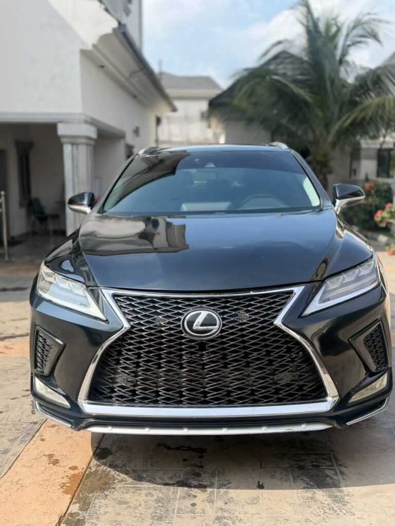 Hot Distressed  2017 RX350. Used with nothing to fix. 24.7m. Location abuja