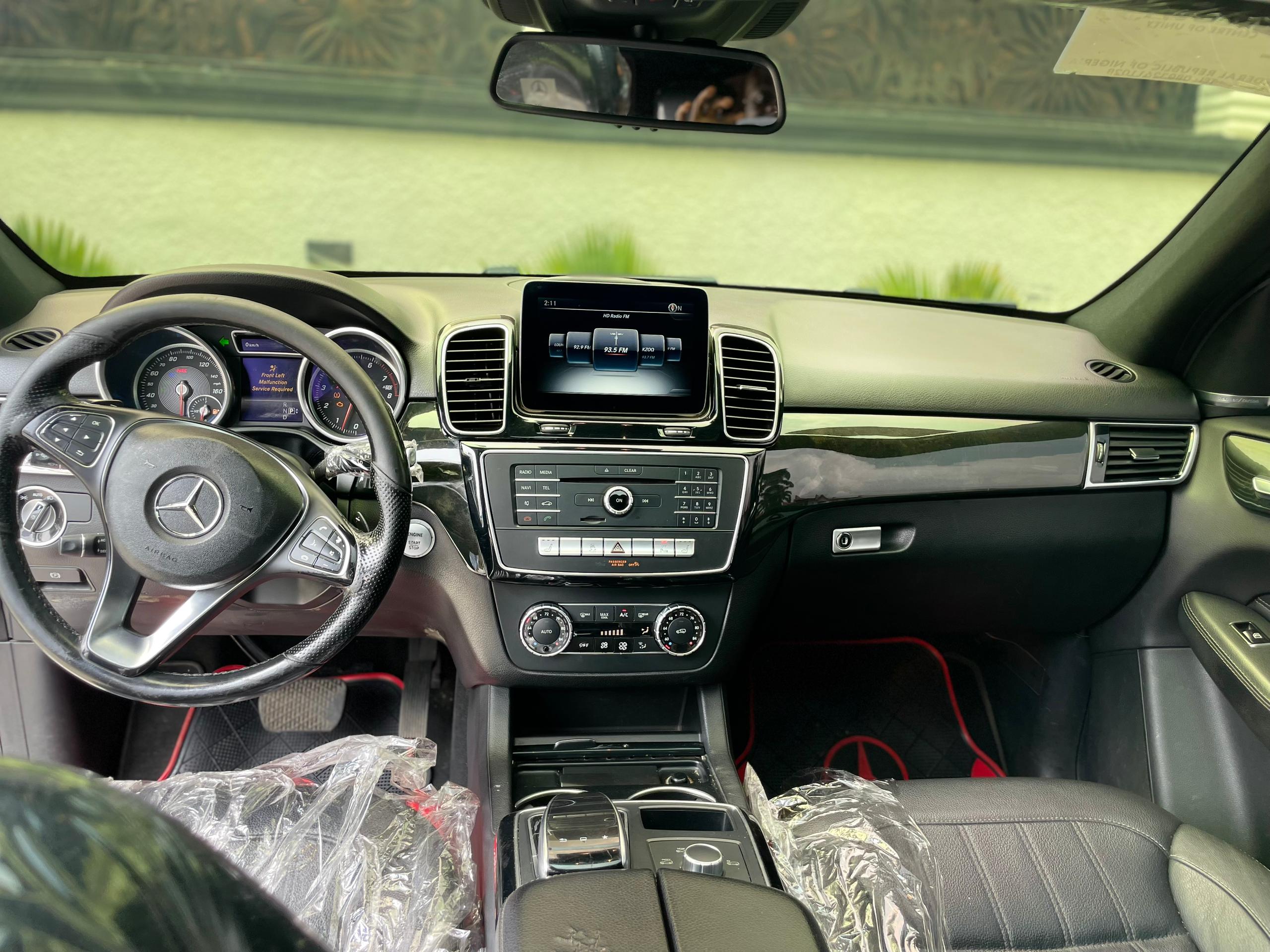 
								REGISTERED 2016 GLE350 ( TOKS STANDARD) now going for 25m full									