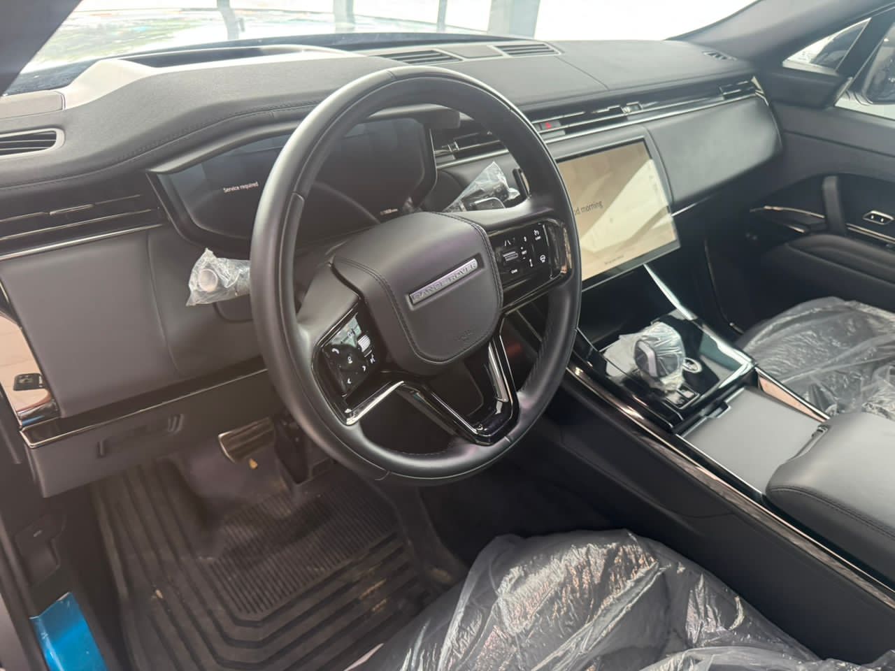
								2024/25 model of Range Rover sport foreign used 200m Abuja-Deal full									