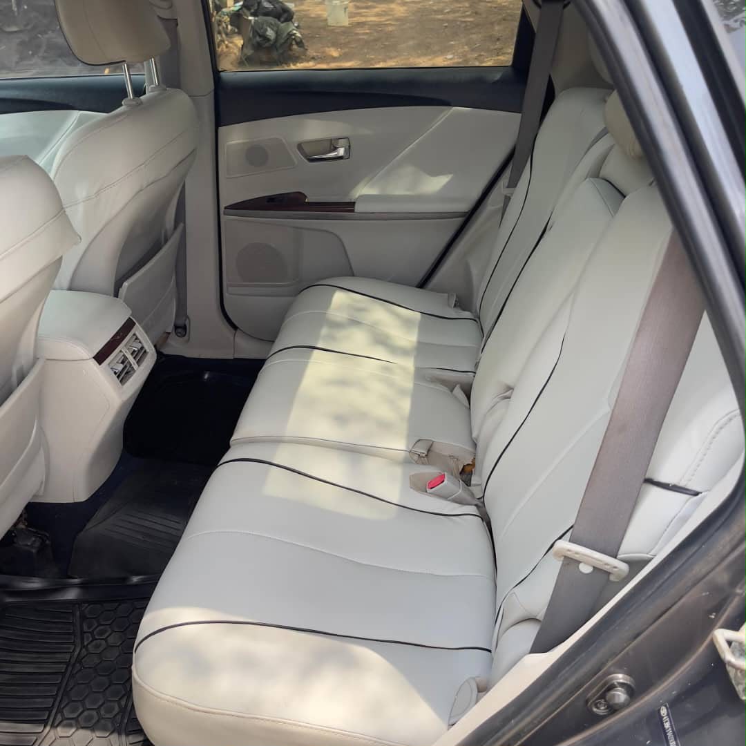 
								Distress 🔥🔥🔥 2010 Toyota Venza Available for Urgent pick up Engine and gear is Perfect Ac chilling Going for 6.5M Location Dawaki Abuja Note Buyer to Settle 200k full									