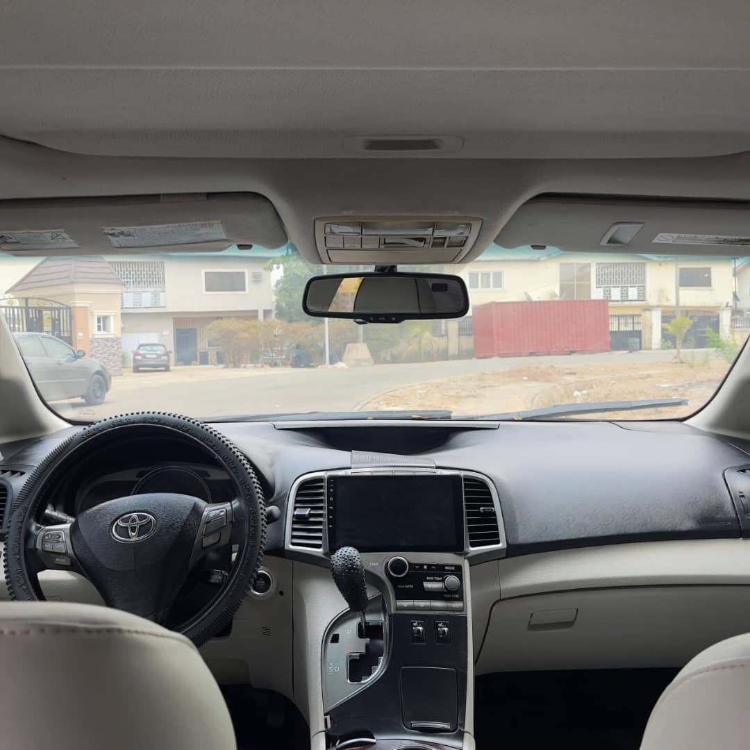 
								Distress 🔥🔥🔥 2010 Toyota Venza Available for Urgent pick up Engine and gear is Perfect Ac chilling Going for 6.5M Location Dawaki Abuja Note Buyer to Settle 200k full									