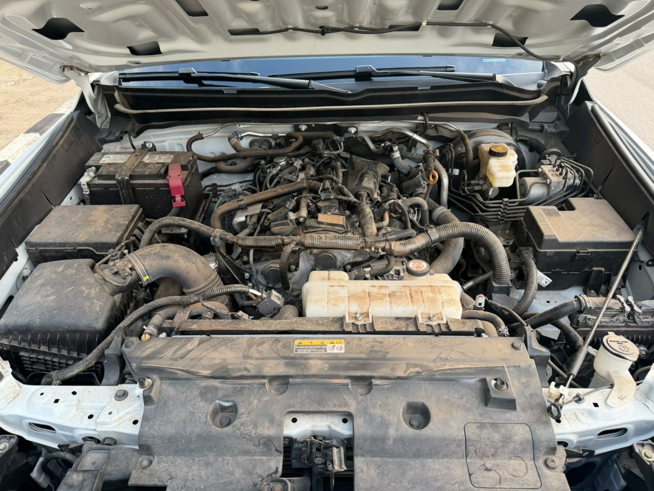 
								2024 TOYOTA TACOMA — BUILT TO CONQUER!🔥  Rugged. Powerful. Modern. Ready for anything. 💪🏽  90m OnLy💰 custom duty   If you want a pickup that combines strength, style & reliability, this is the one. 🚀  AbuJa LoKaTioN full									