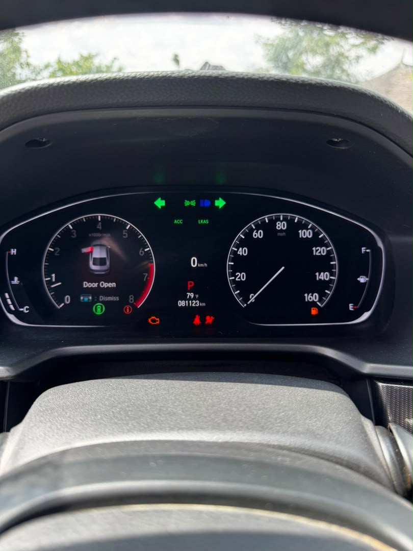 
								Giveaway Deal‼️‼️‼️ (81k Mileage) Grade A (Few months registered) 2018 Honda Accord (Sport) car is in pristine condition (Nothing To Fix) (Keyless & Back Ac Vent) with duty going for just 17.8m slightly negotiable with me Lugbe Abuja📍  ZERO CHAIN DEAL full									