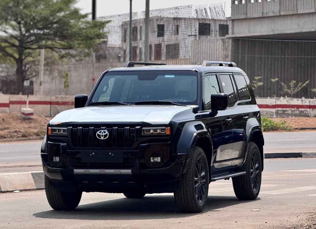 
								BRAND NEW 2025 TOYOTA PRADO TWIN TURBO WITH ORIGINAL CUSTOM DUTY FULLY PAID GOING FOR 122M ABUJA DEAL full									