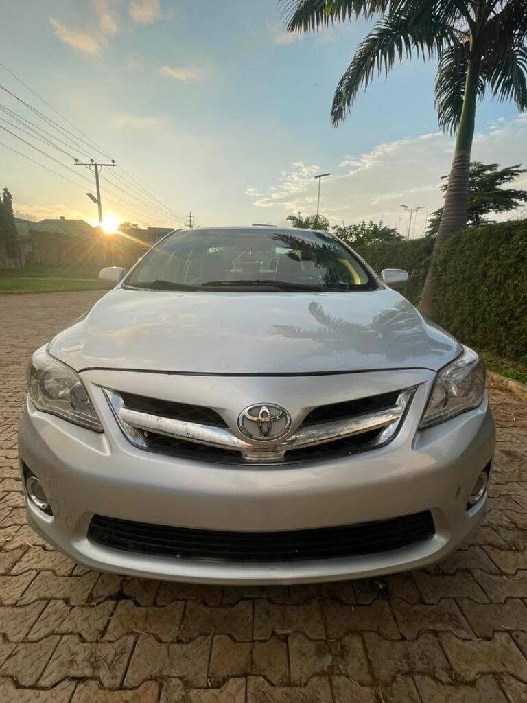 Distress direct Belgium 2013 Toyota Corolla, All in good condition. Price~ 10.2M settlement~ 300k Location~ Kubwa,Abuja