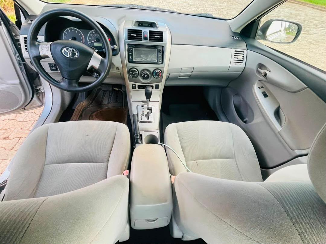 
								Distress direct Belgium 2013 Toyota Corolla, All in good condition. Price~ 10.2M settlement~ 300k Location~ Kubwa,Abuja full									