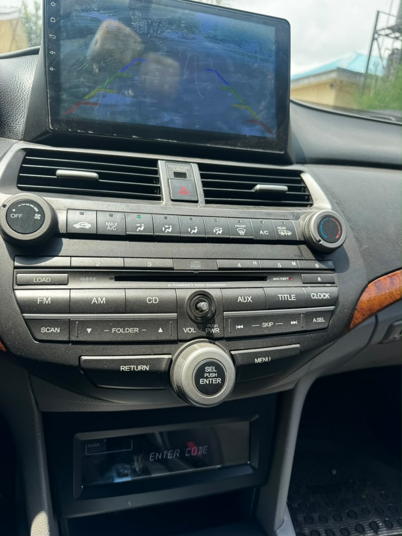 
								Giveaway Deal‼️‼️‼️ (129k Mileage) Carefully Used 2012 on belt Honda Accord car is in pristine condition (Nothung To Fix) (Android Screen & Sunroof) going for just 6.2m Net with small sambo with me Lugbe Abuja📍 ZERO CHAIN DEAL full									
