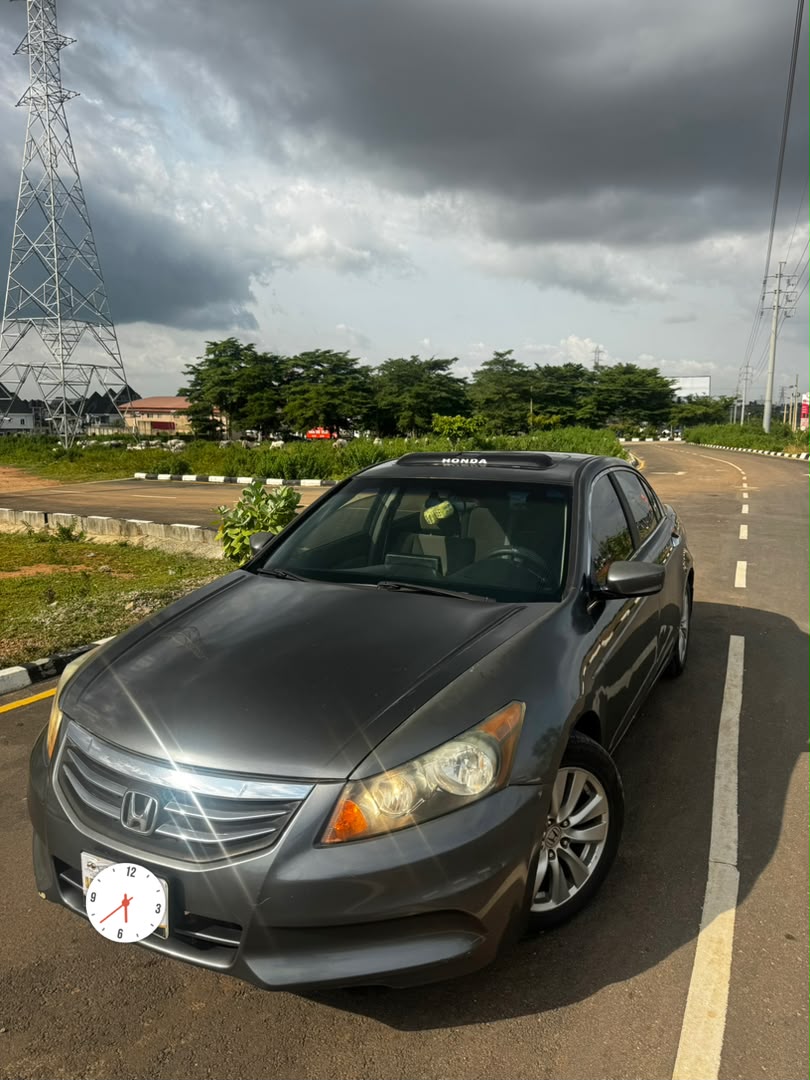 
								Giveaway Deal‼️‼️‼️ (129k Mileage) Carefully Used 2012 on belt Honda Accord car is in pristine condition (Nothung To Fix) (Android Screen & Sunroof) going for just 6.2m Net with small sambo with me Lugbe Abuja📍 ZERO CHAIN DEAL full									