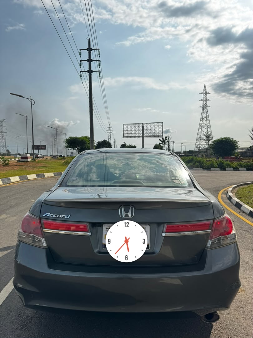 
								Giveaway Deal‼️‼️‼️ (129k Mileage) Carefully Used 2012 on belt Honda Accord car is in pristine condition (Nothung To Fix) (Android Screen & Sunroof) going for just 6.2m Net with small sambo with me Lugbe Abuja📍 ZERO CHAIN DEAL full									