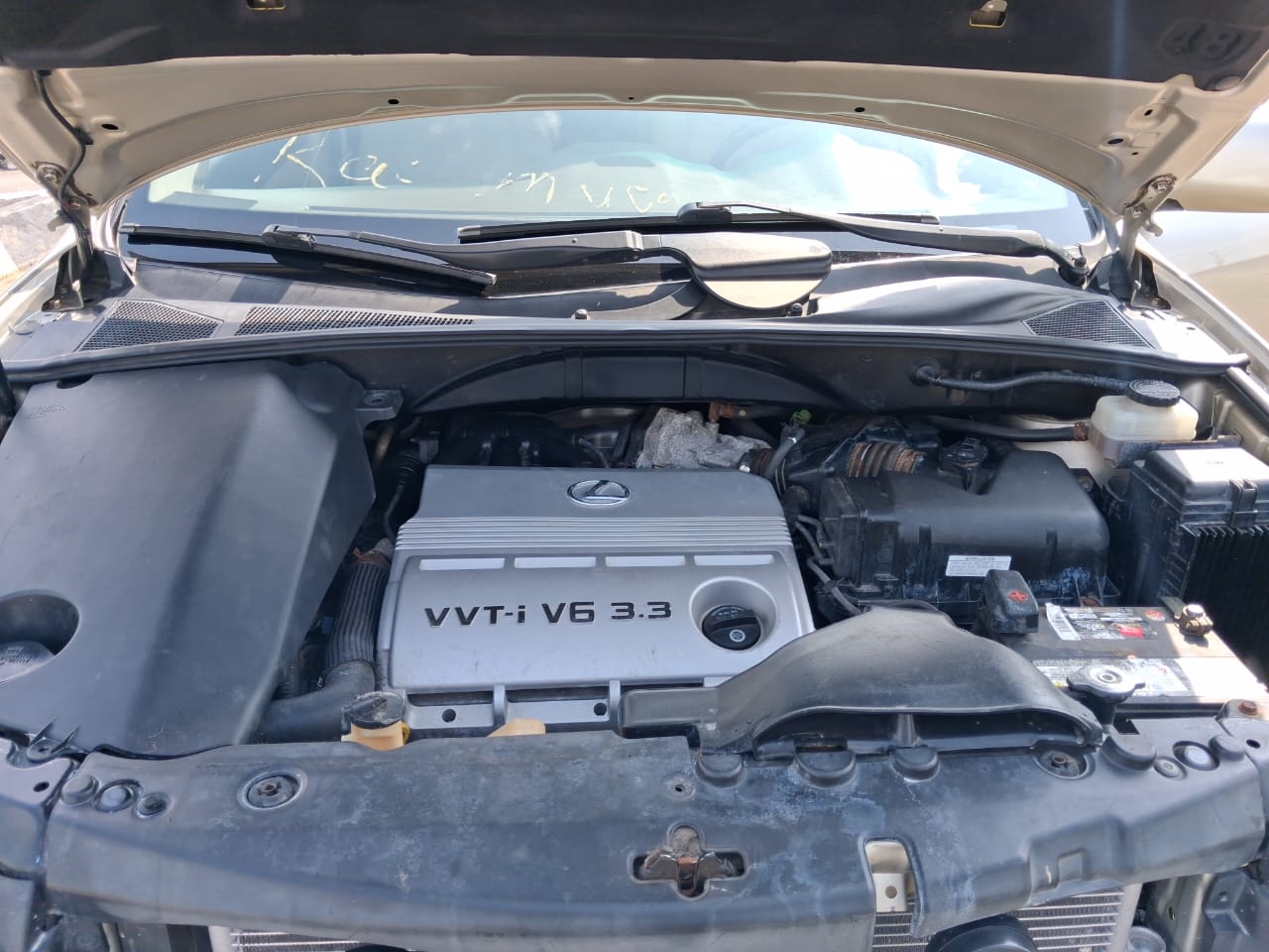 
								FOREIGN USED 2006 LEXUS RX330 IN PRISTINE CONDITION NOTHING TO FIX WITH ORIGINAL CUSTOM DUTY GOING FOR 12.5M ABUJA DEAL full									