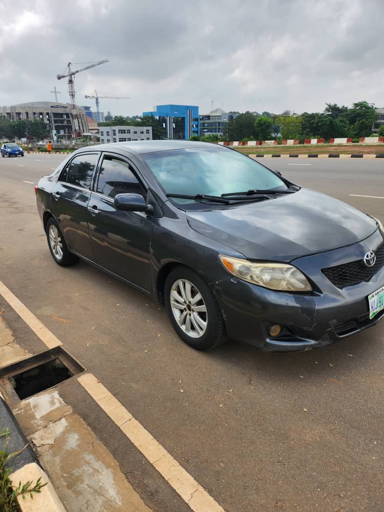 
								DISTRESS ALERT  PURE FIRST BODY TOYOTA COROLLA 2010 ENGINE AND GEARBOX UNTEMPERED AC CHILLING GOING FOR 5.3M LOCATION ABUJA DEAL full									