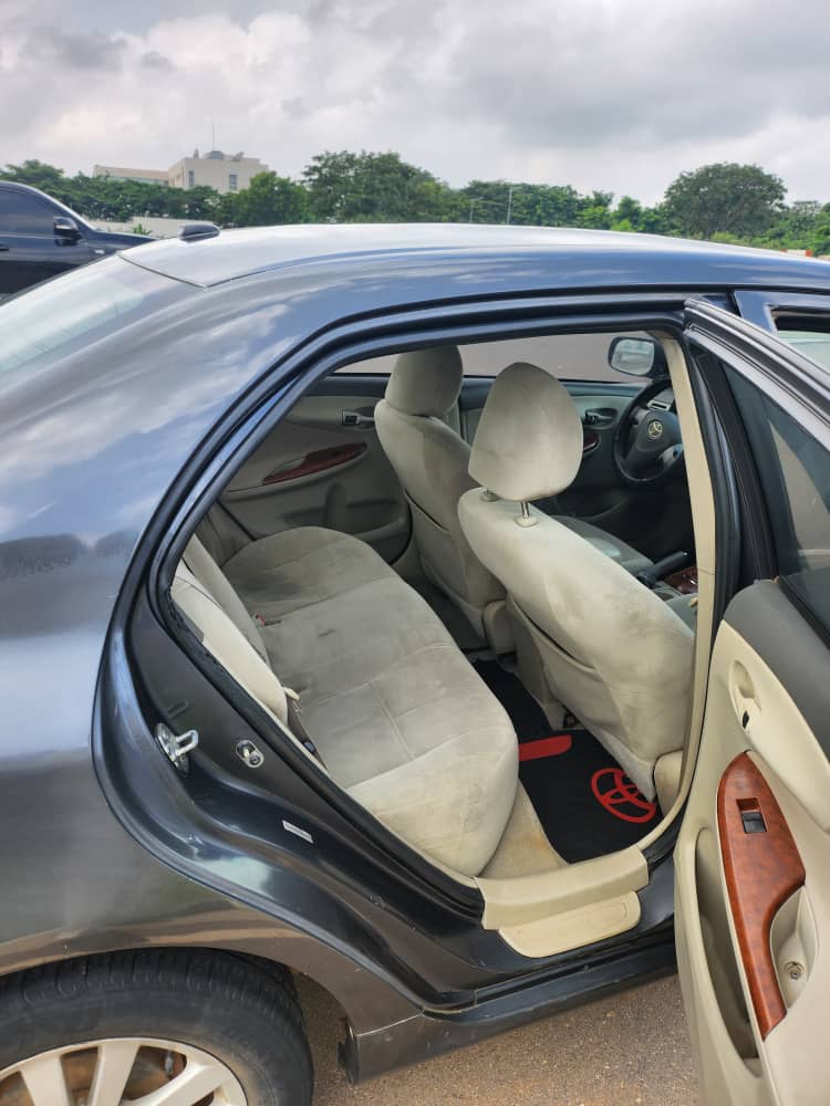 
								DISTRESS ALERT  PURE FIRST BODY TOYOTA COROLLA 2010 ENGINE AND GEARBOX UNTEMPERED AC CHILLING GOING FOR 5.3M LOCATION ABUJA DEAL full									