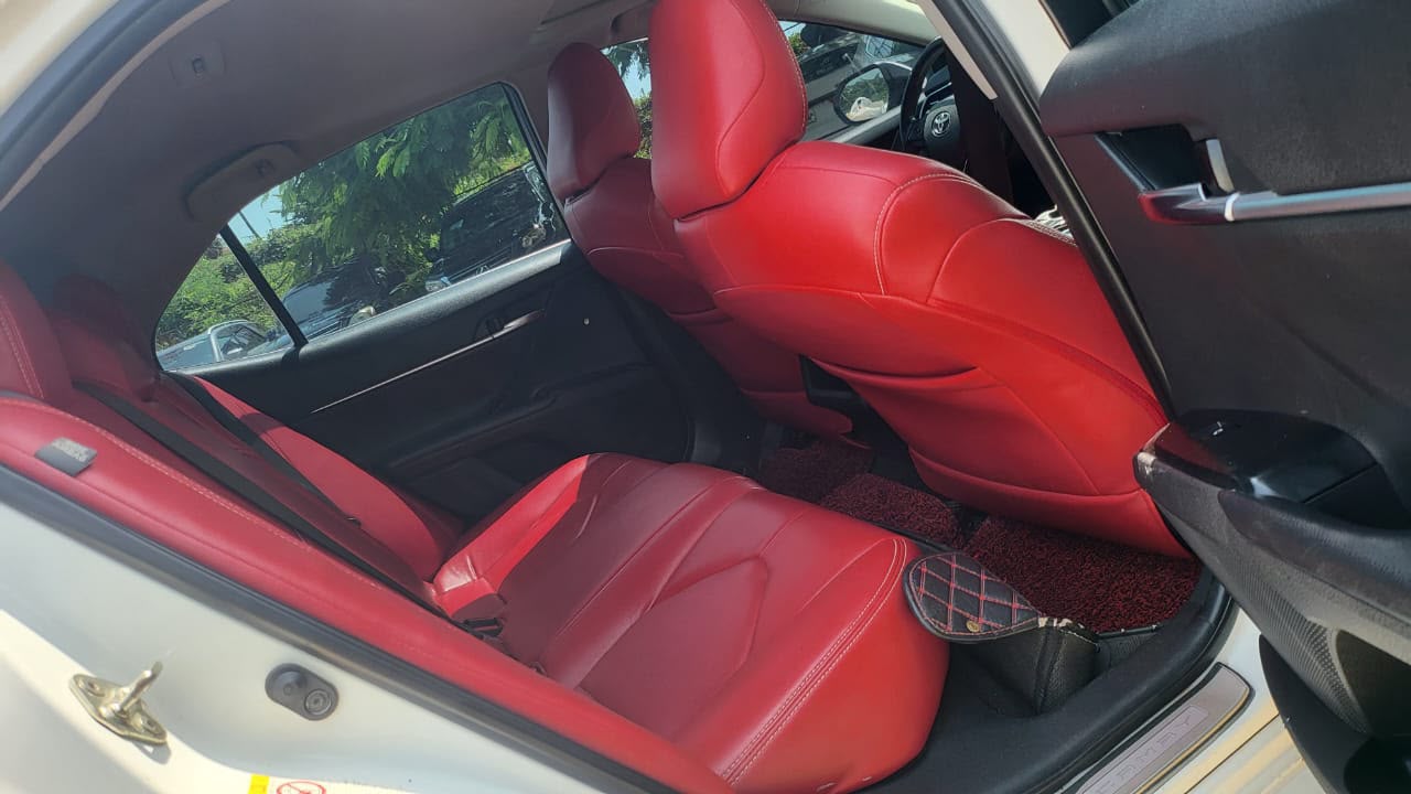 
								Distress Sell Few Months Used Toyota Camry 2019 SE Keyless for just 16.5m Abuja full									