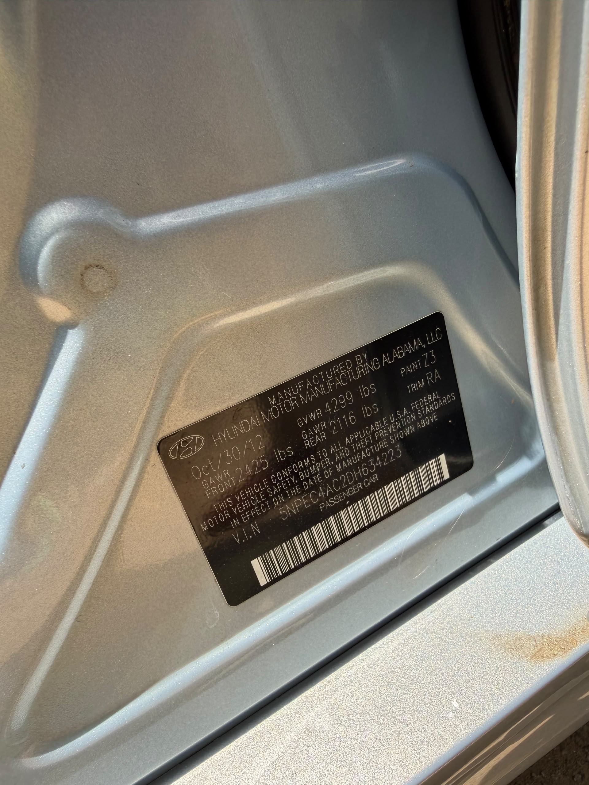 
								New in: Extremely clean foreign used 2013 Hyundai Sonata limited with Double pano, Sept 2026 Duty with keyless entry nothing to fix going for just 11.8m 100k sambo full									