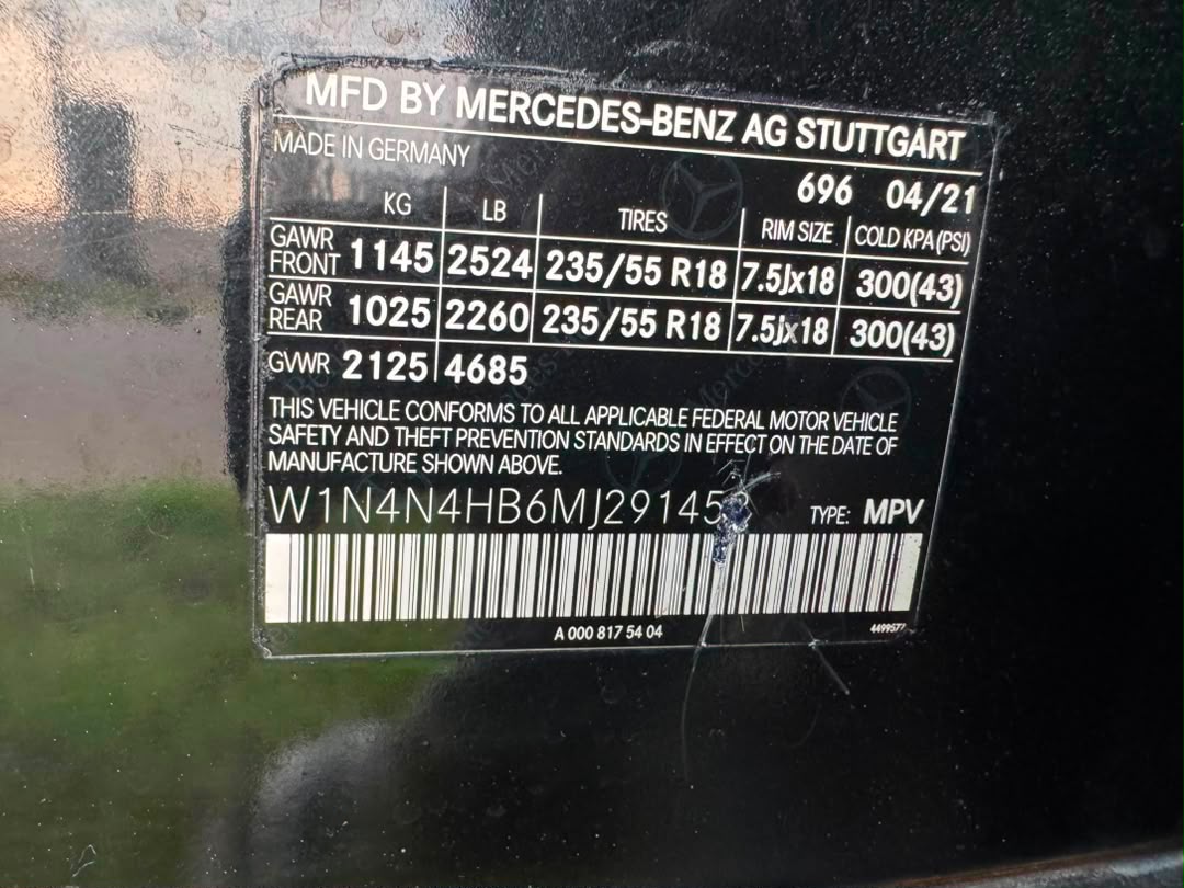 
								Foreign used GLA 2021 model with original custom duty for just  🏷️33M 📍Abuja full									