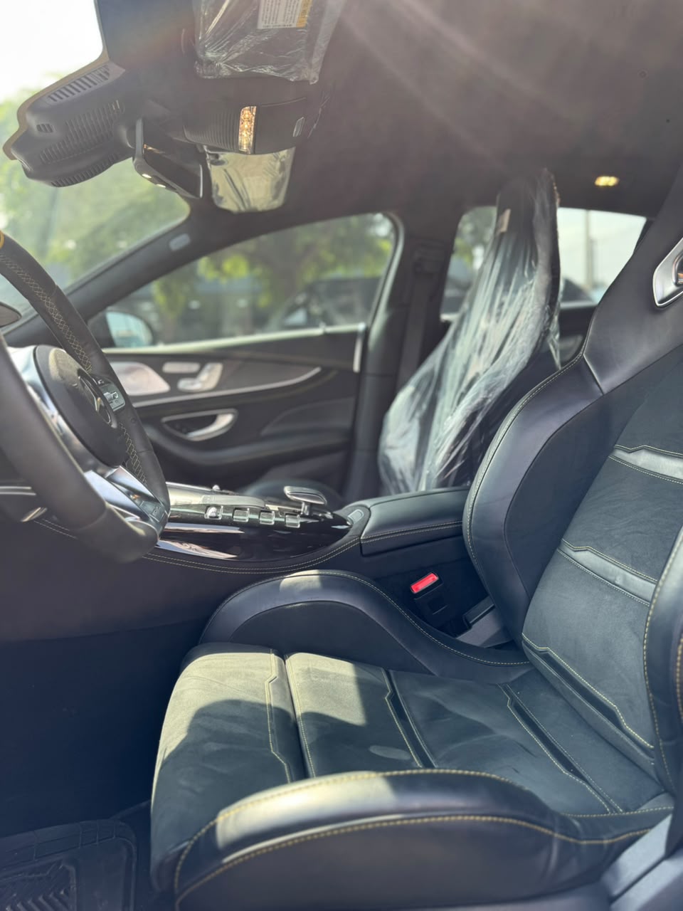 
								FOREIGN USED 2023 MERCEDES BENZ GT63s With original duty  Clean title  Accident free  210m  Abuja deal full									