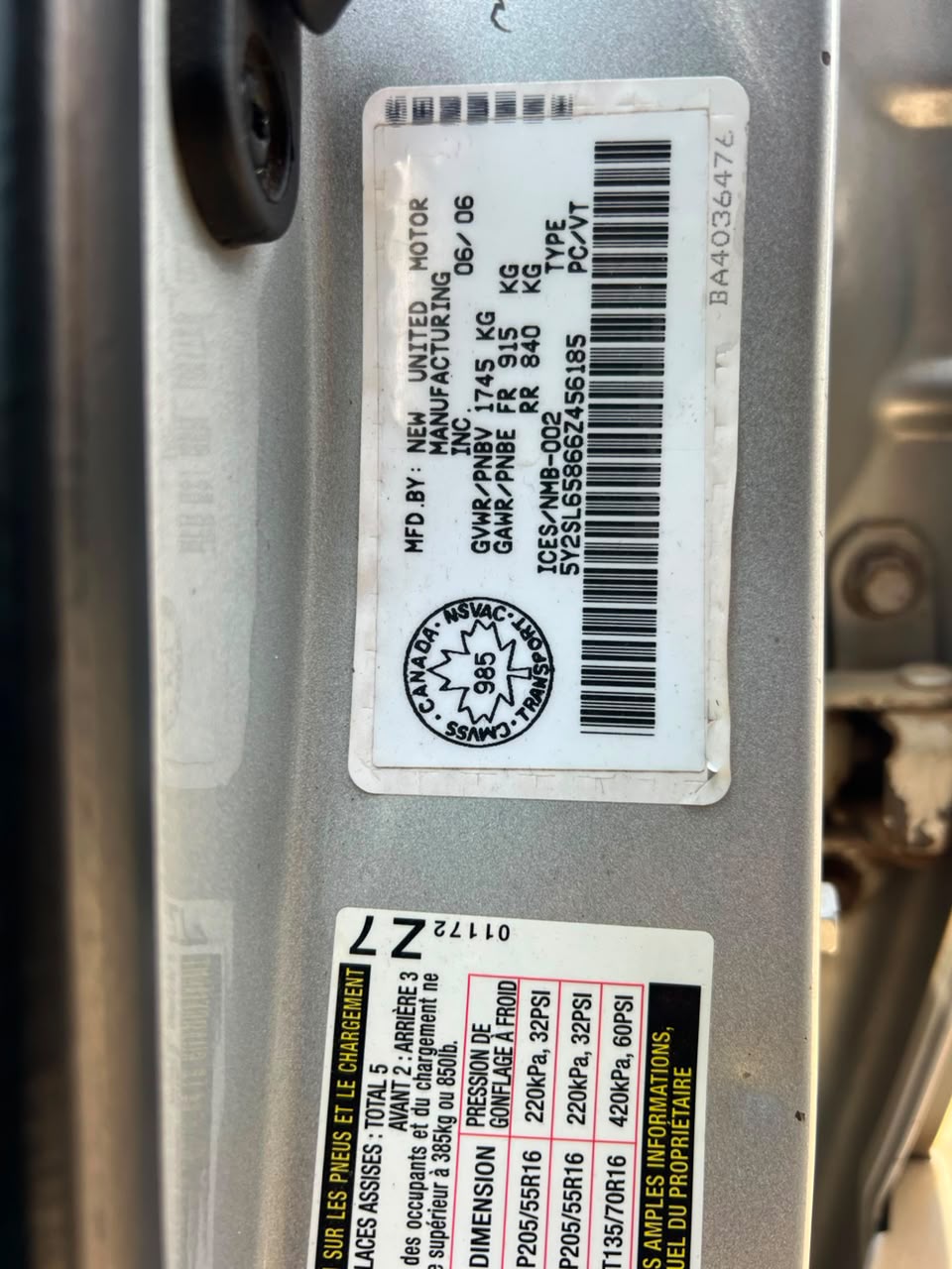 
								Direct Belgium standard Pontiac vibe 2007 model, untempared engine and gear going for 6.2m Abujadeal full									