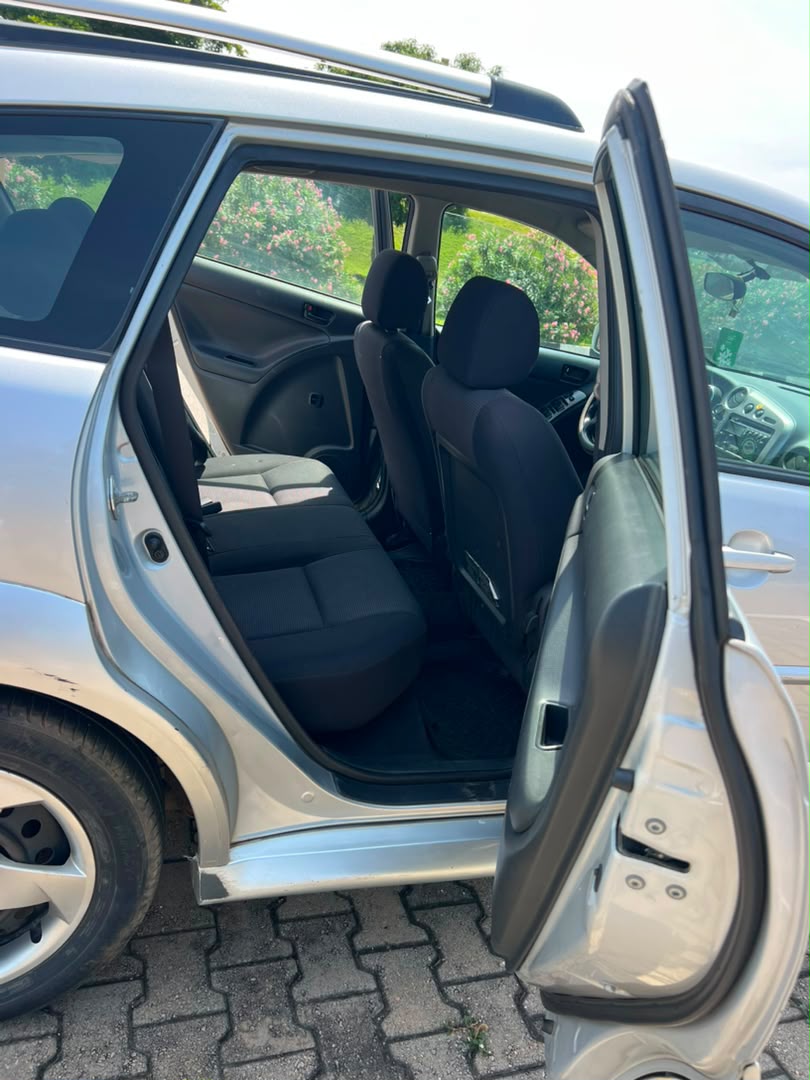 
								Direct Belgium standard Pontiac vibe 2007 model, untempared engine and gear going for 6.2m Abujadeal full									