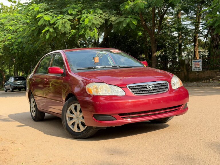 This deal no b for everyone…. Na for pple wey Dey find Belgium bt don’t have 9m. I present to u extremely clean Belgium standard  U registered 2007 Toyota Corolla LE  with sunroof going for just 7m only. Can can go as Belgium depending on how u package ur client