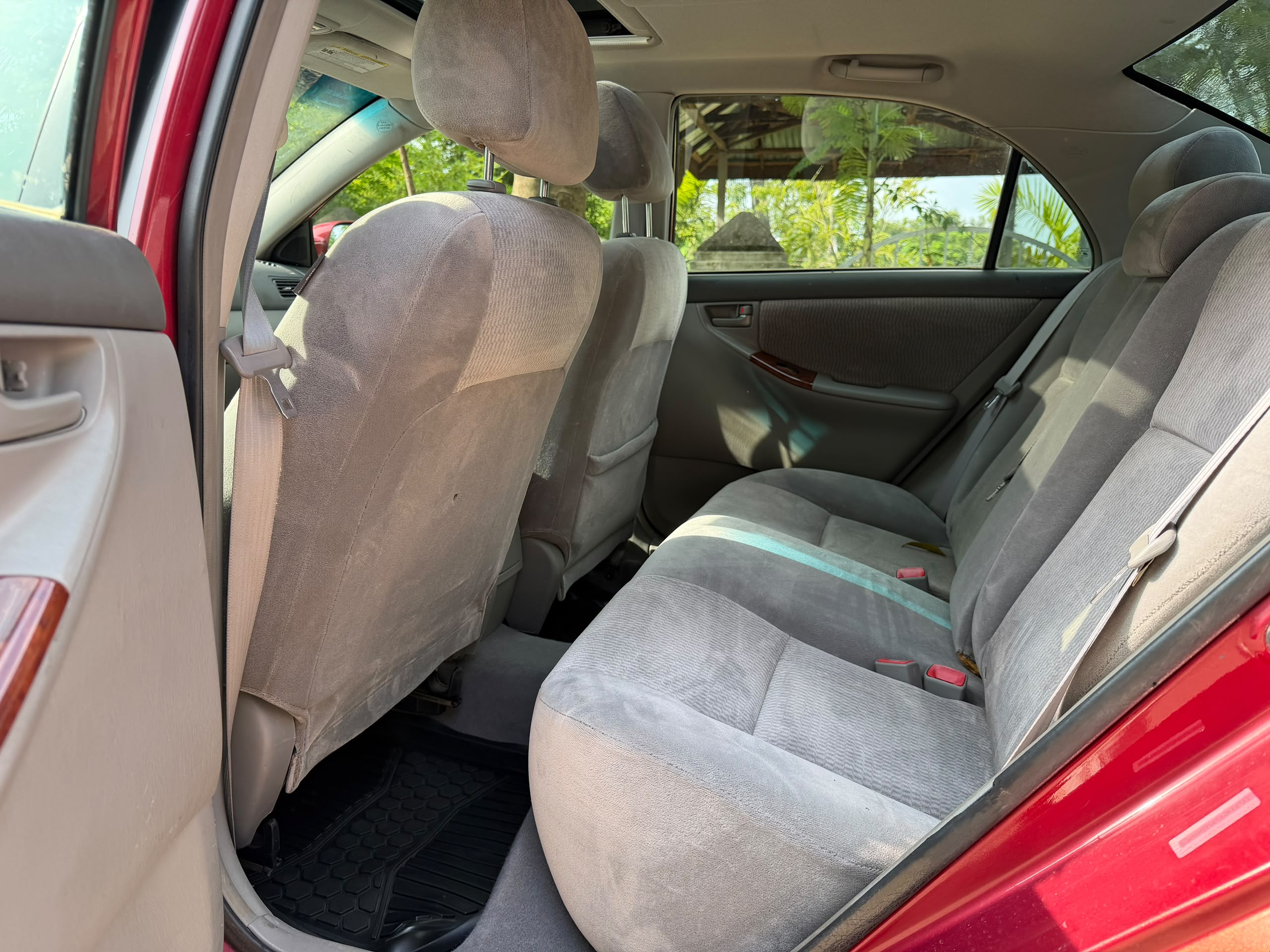
								This deal no b for everyone…. Na for pple wey Dey find Belgium bt don’t have 9m. I present to u extremely clean Belgium standard  U registered 2007 Toyota Corolla LE  with sunroof going for just 7m only. Can can go as Belgium depending on how u package ur client full									