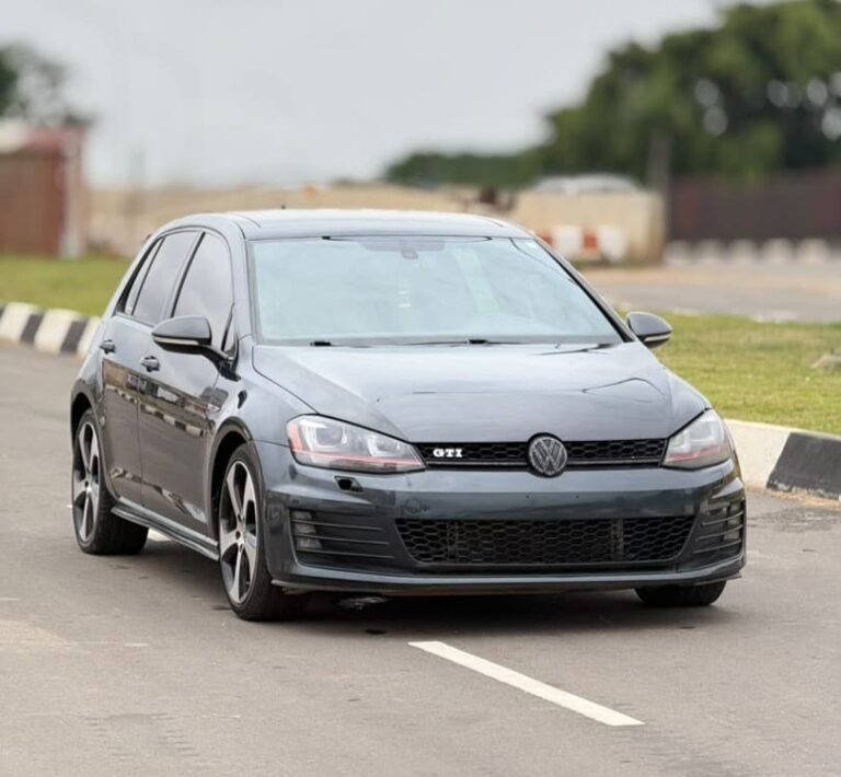 FOREIGN USED 2014 VOLKSWAGEN GTi NOTHING TO FIX WITH PROPER DOCUMENTATION UNTAMPERED SYSTEM GOING FOR 22.5M ABUJA DEAL
