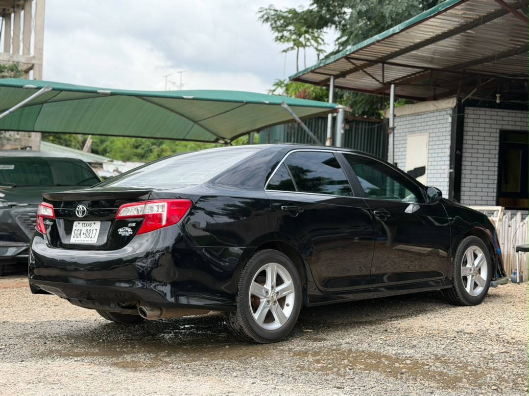 
								Foreign Used Toyota Camry 2013 SE for just 12.9m Abuja full									